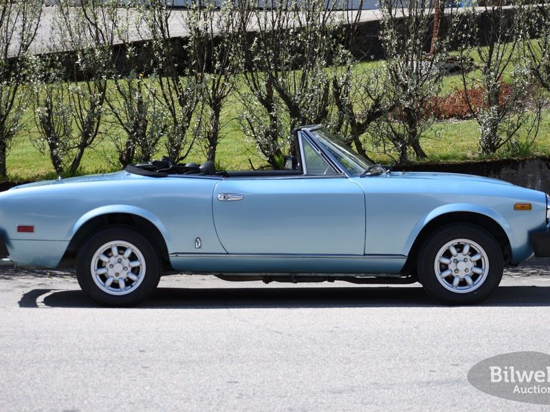 Fiat 124 bild 12