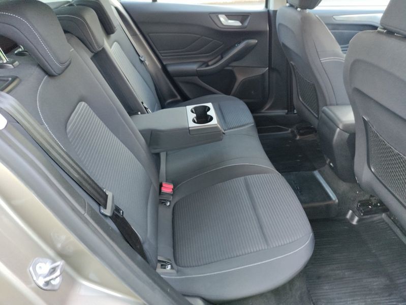 Ford Focus bild 11