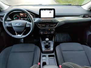Ford Focus bild 8
