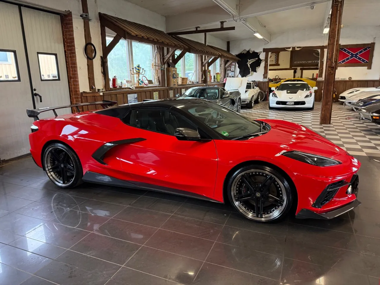 Vehicle image 9