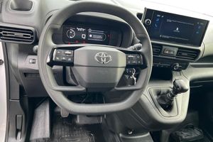 Toyota Proace bild 11