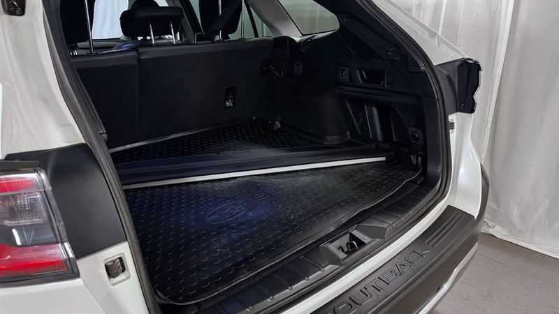 Subaru Outback bild 13