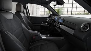 Mercedes GLB200 bild 2
