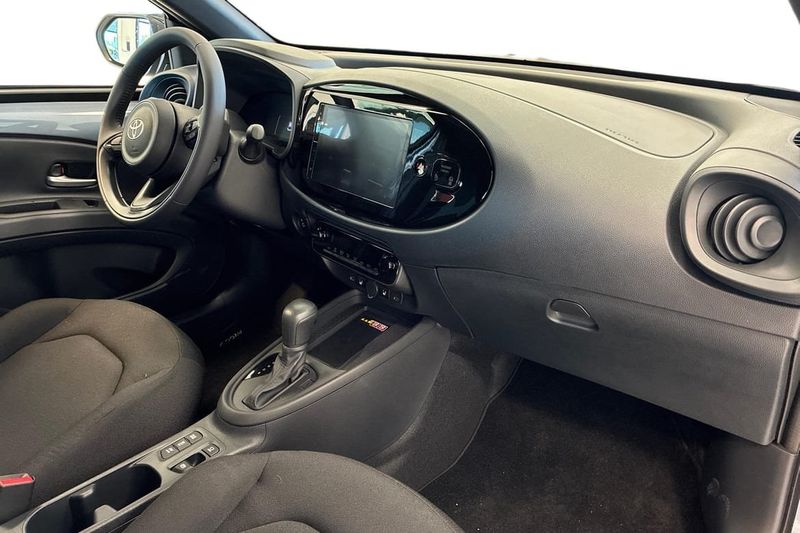 Toyota Aygo X bild 6