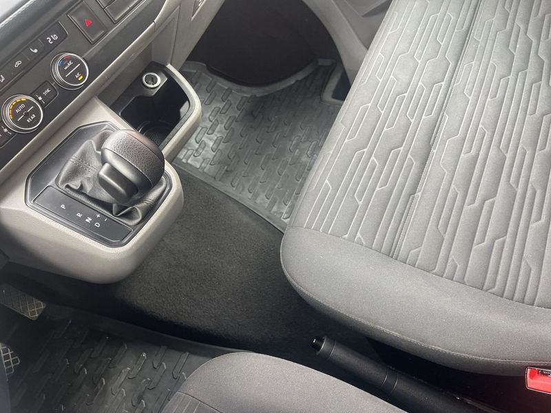Volkswagen Caravelle bild 20