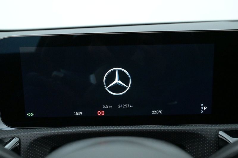 Mercedes CLA250 bild 9
