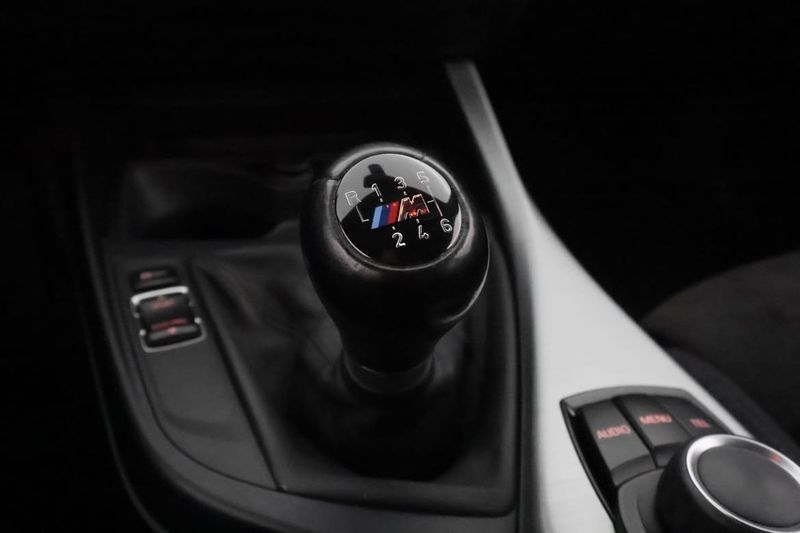 BMW 116 bild 22