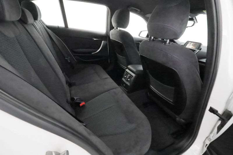 BMW 116 bild 20