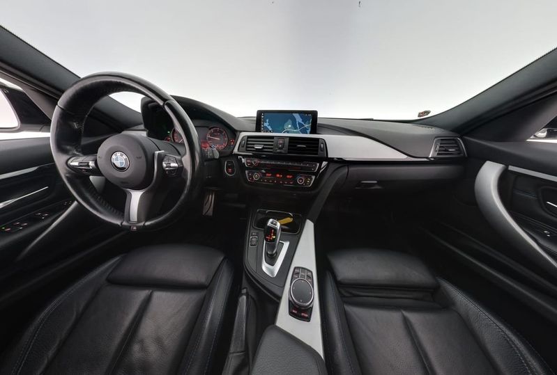 BMW 320 bild 13