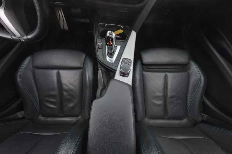 BMW 320 bild 17