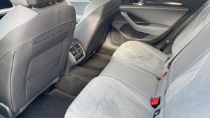 Volkswagen Passat bild 11