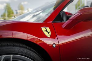 Ferrari F8 bild 21