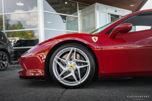 Ferrari F8 bild 18