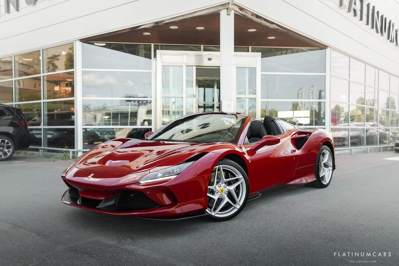 Ferrari F8