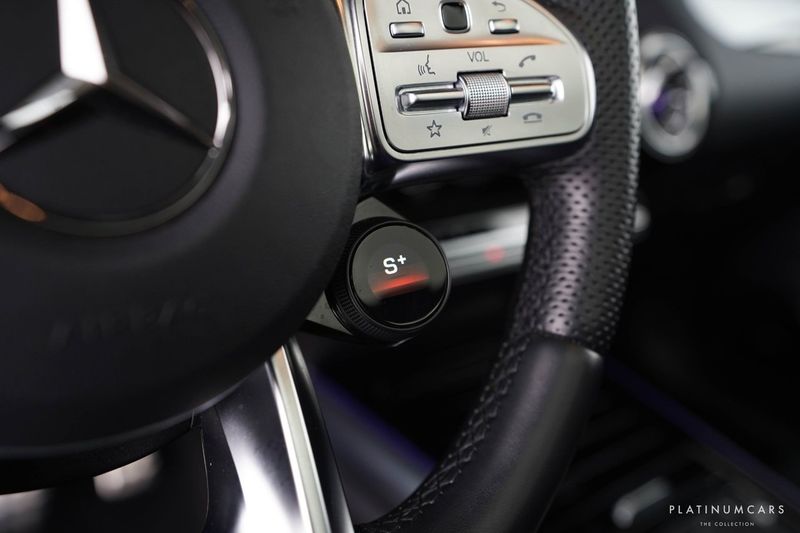 Mercedes GLA45 AMG bild 14
