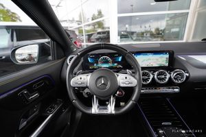 Mercedes GLA45 AMG bild 11