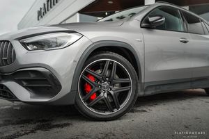 Mercedes GLA45 AMG bild 21
