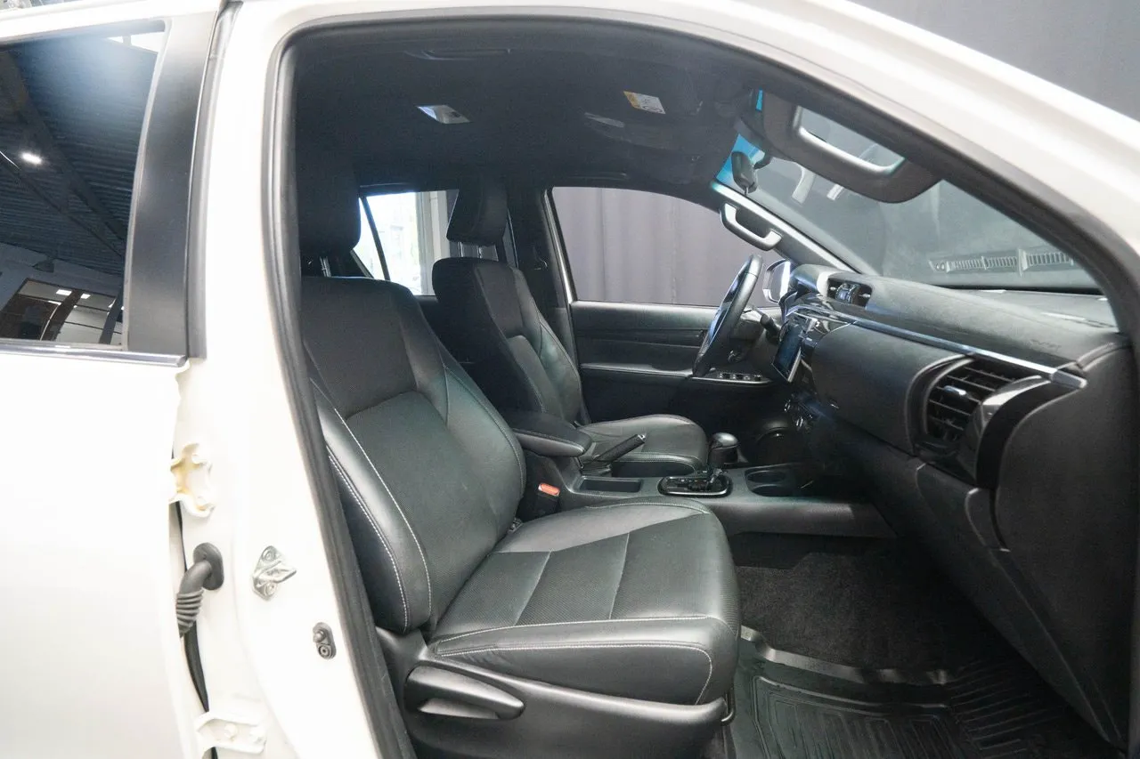 Vehicle image 20