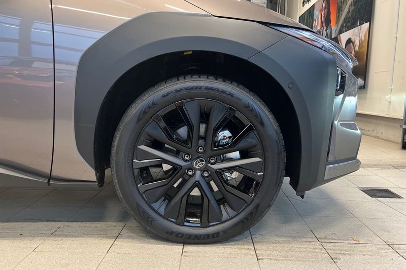 Toyota bZ4X Touring bild 16