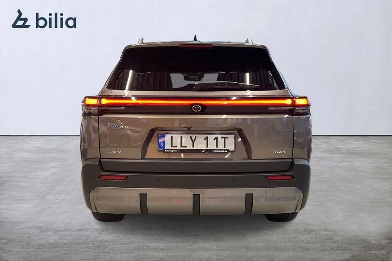 Toyota bZ4X Touring bild 5