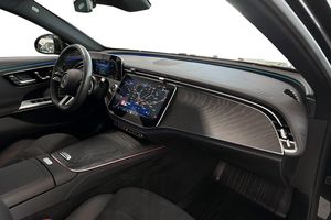 Mercedes E300 bild 7