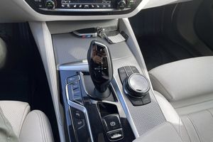 BMW 530 bild 14