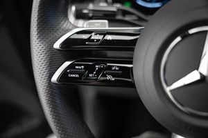 Mercedes GLC300 bild 11