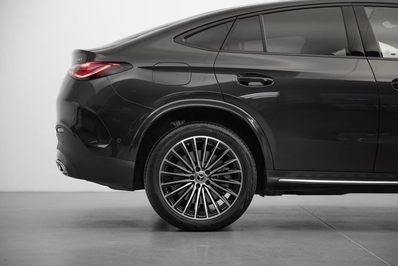 Mercedes GLC300 bild 16