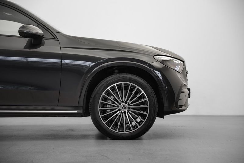 Mercedes GLC300 bild 17
