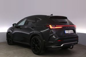Lexus NX bild 4