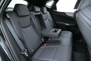 Lexus NX bild 25