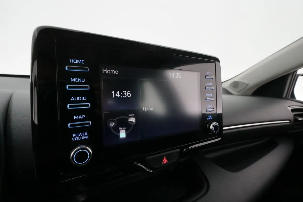Vehicle image 21