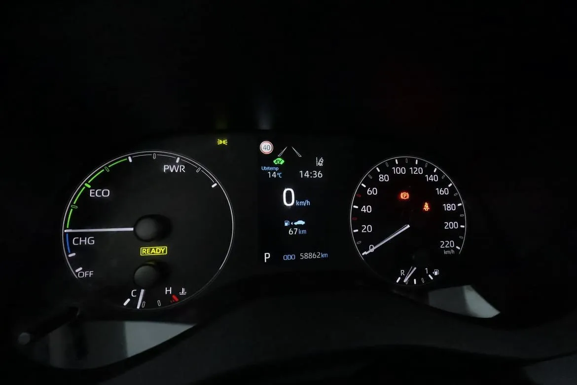 Vehicle image 20
