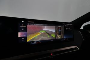 BMW iX bild 25