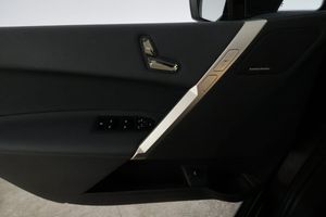 BMW iX bild 28