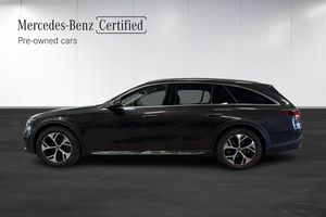 Mercedes E220 bild 2