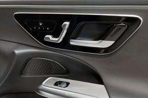 Mercedes E220 bild 22