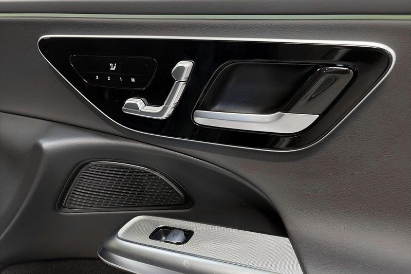 Mercedes E220 bild 22