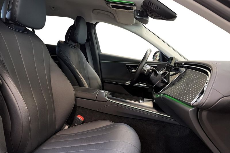 Mercedes E220 bild 4