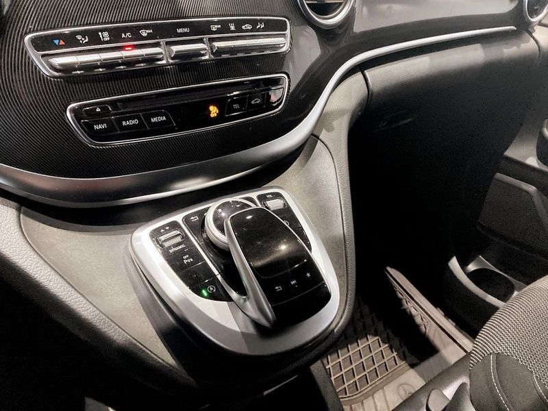 Mercedes V220 bild 12