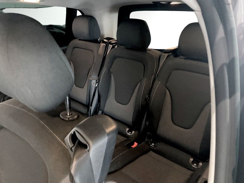 Mercedes V220 bild 16