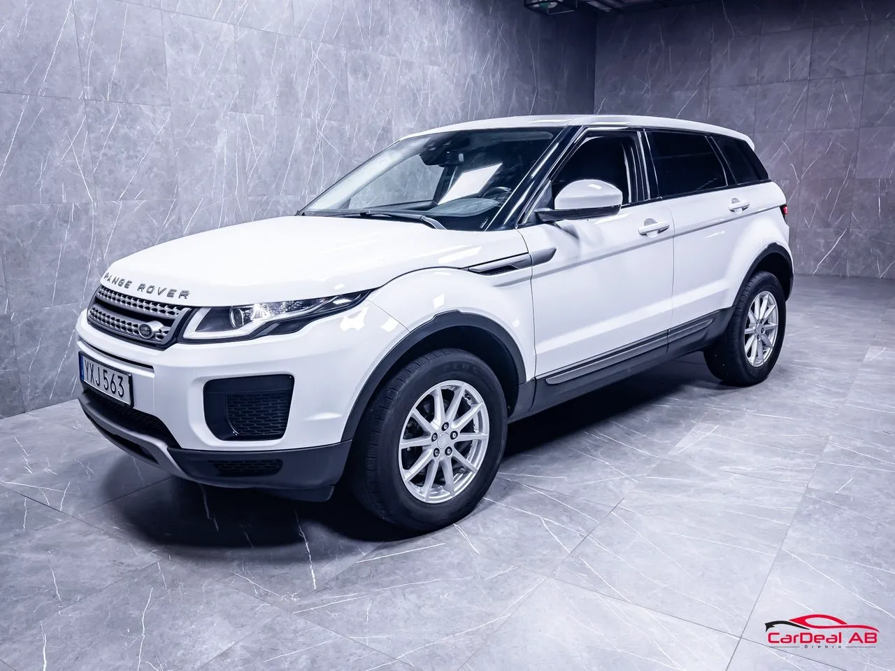 Vehicle image 2