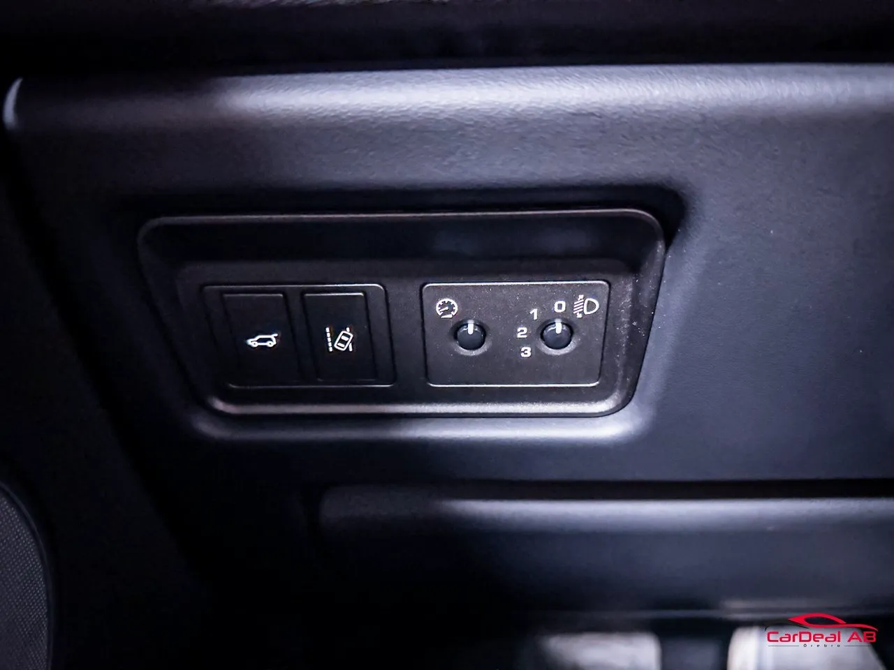 Vehicle image 23