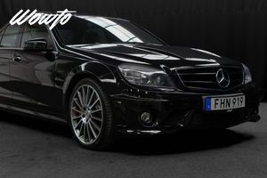 Mercedes C63 AMG bild 22