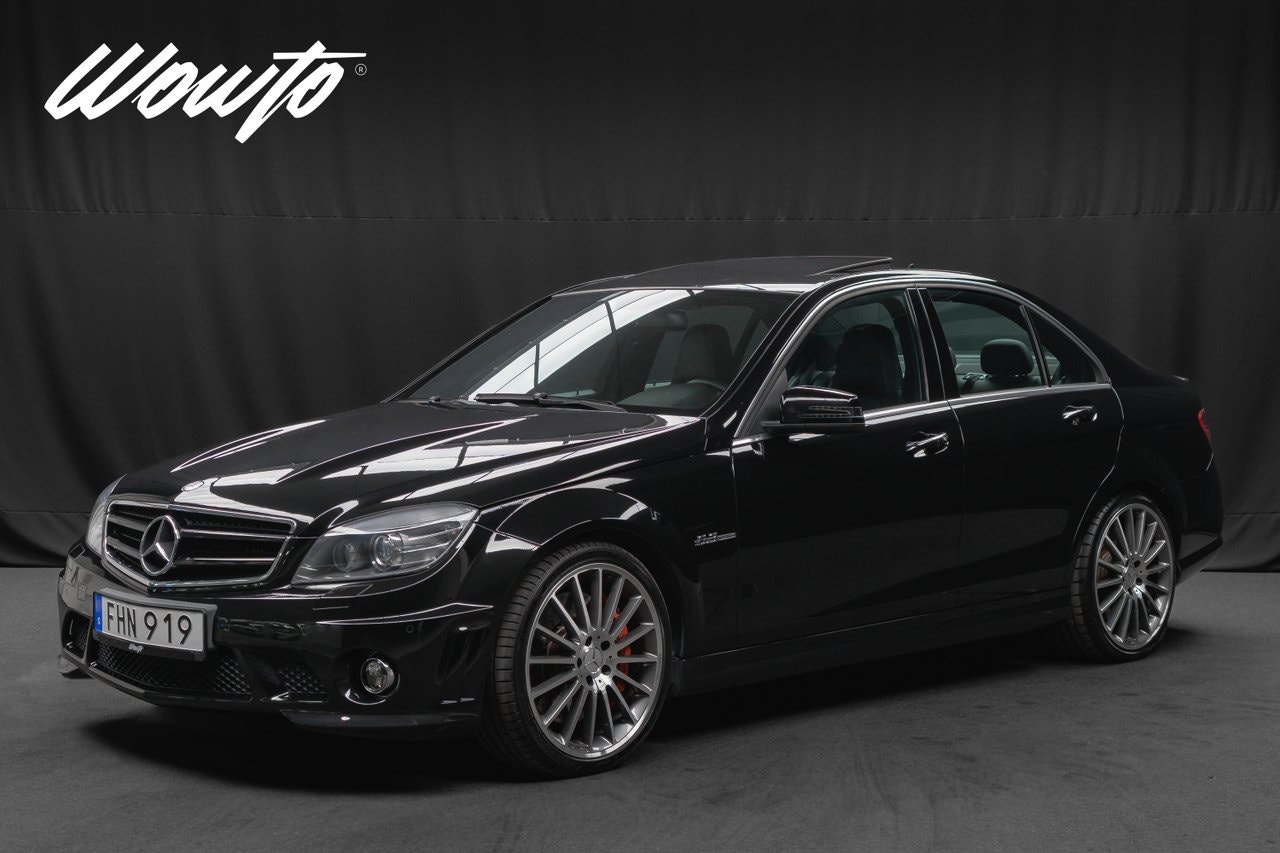 Mercedes C63 AMG