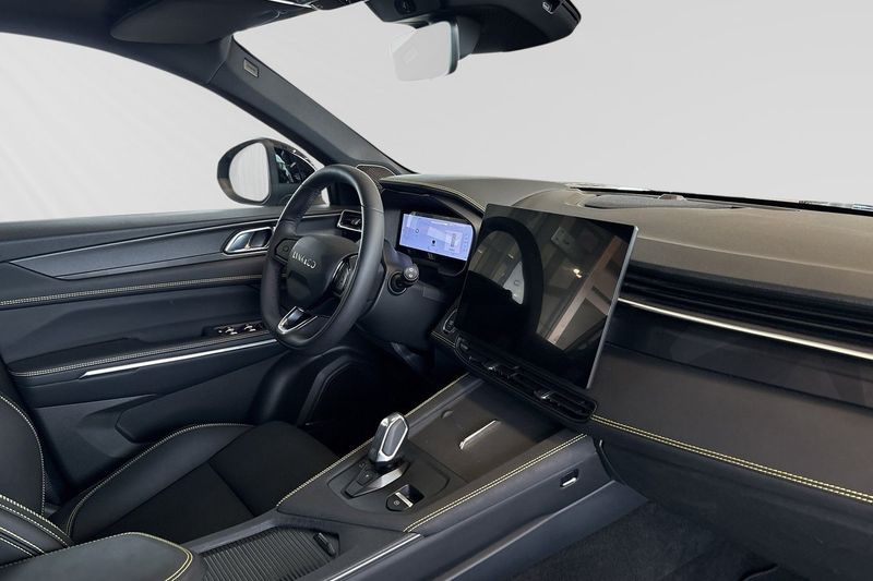 Lynk & Co 01 bild 8