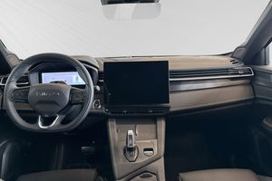 Lynk & Co 01 bild 7