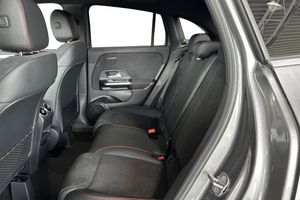 Mercedes GLA250 bild 10