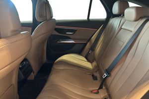Mercedes E300 bild 10