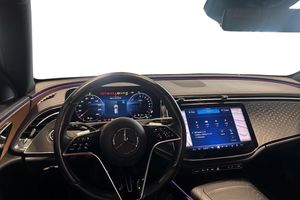 Mercedes E300 bild 8